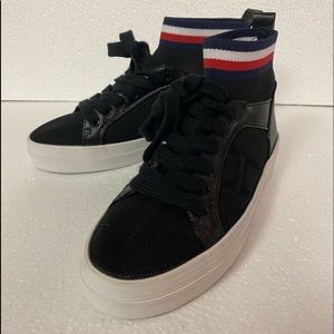 Tommy Hilfiger | Fether Sneakers | Black